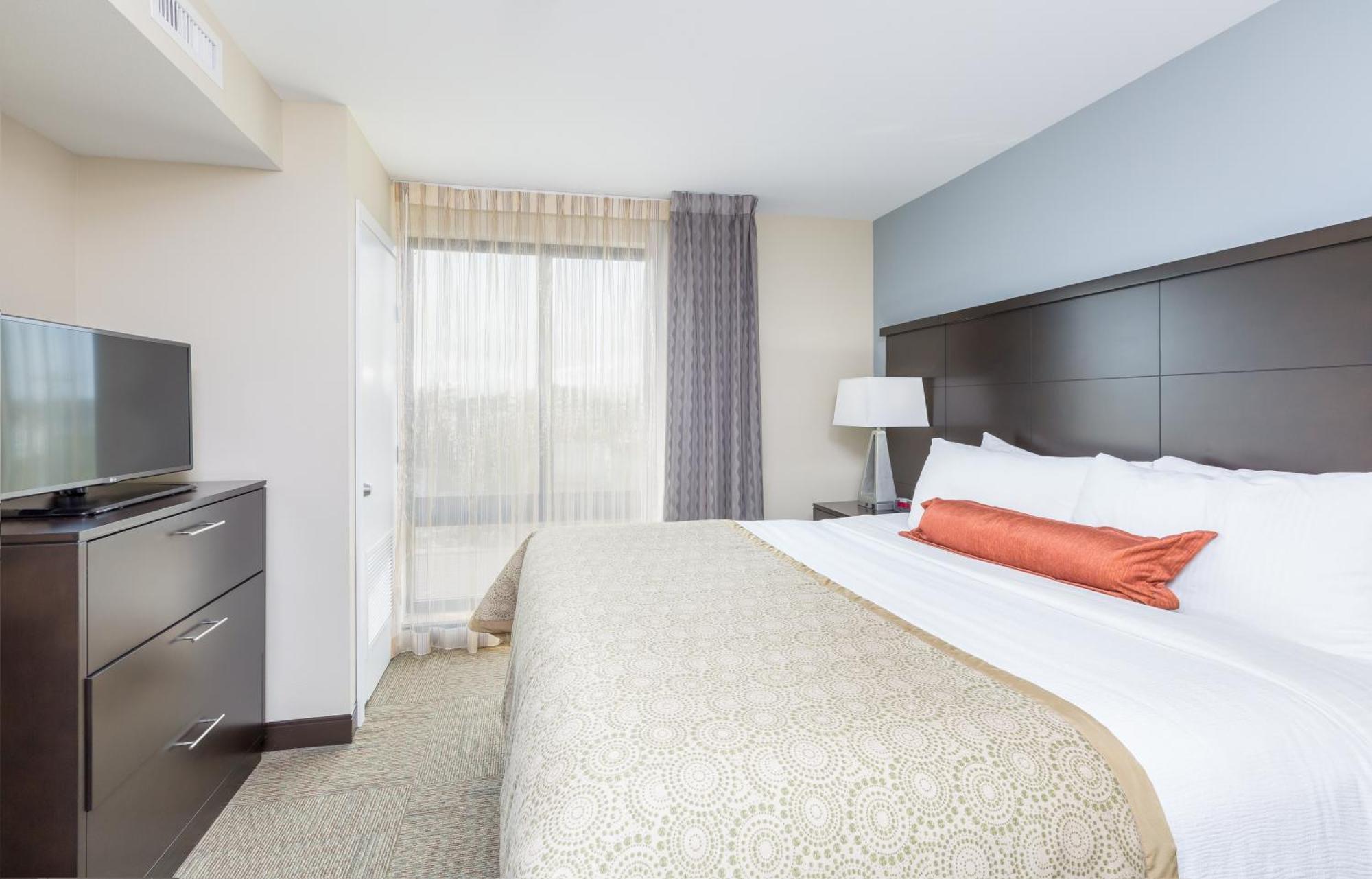 Two-Bedroom Suite - Communications Accessible