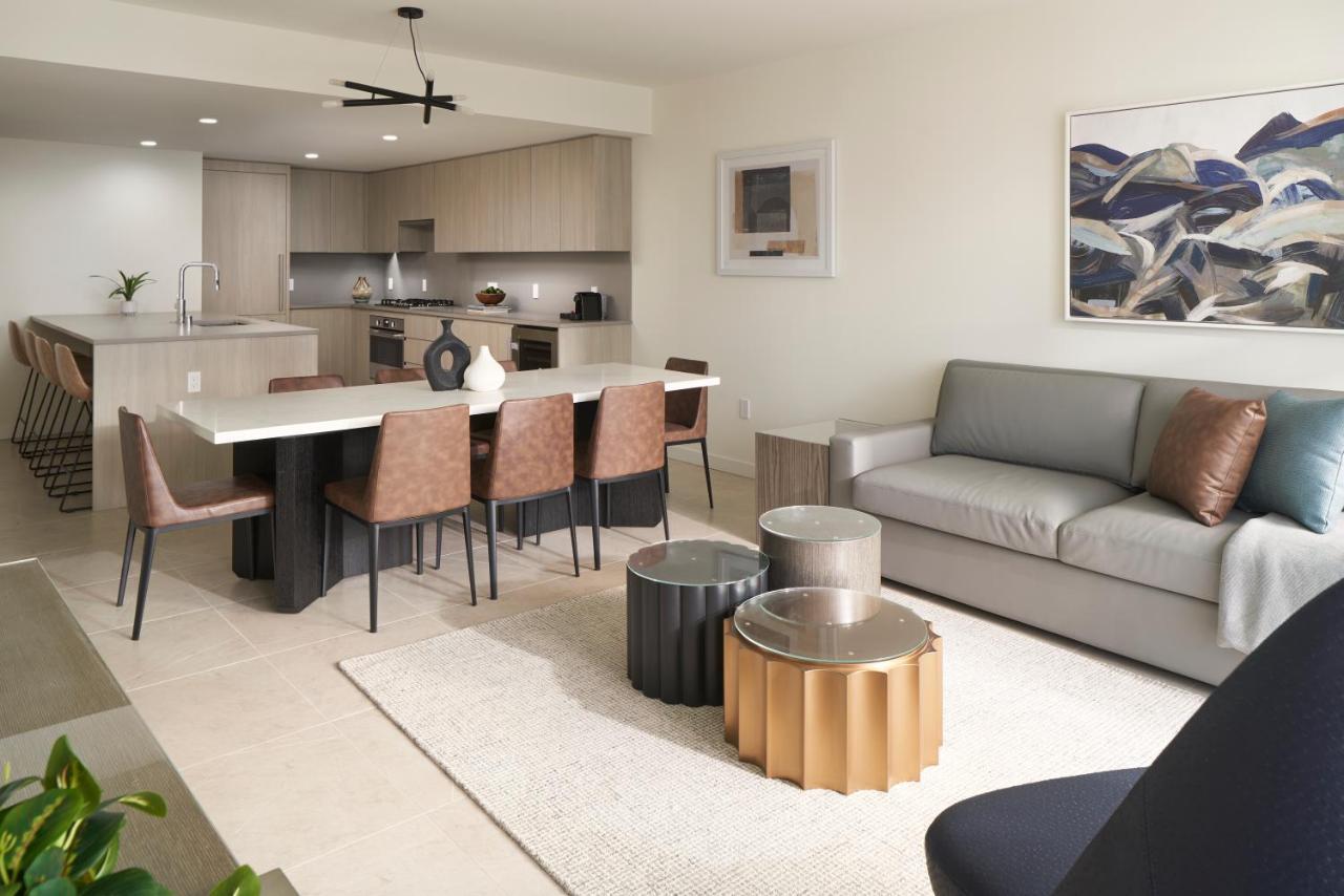 Two Bedroom Sky Suite,1352833993:JPEG
