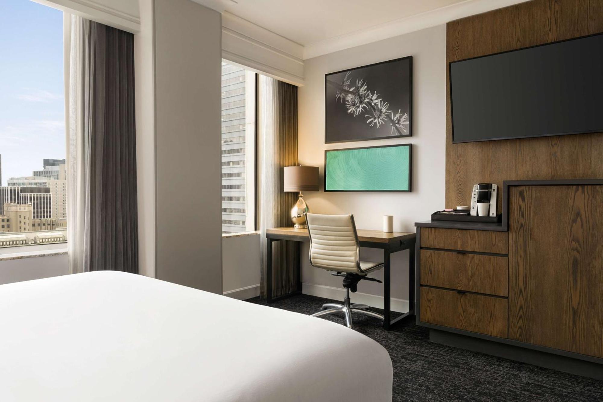 King Room Partial Water View