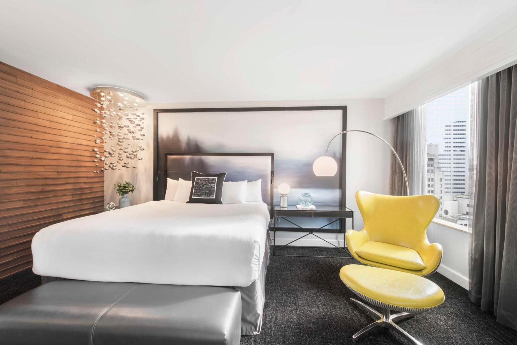 King Suite One King Bed Sofa Bed Water View