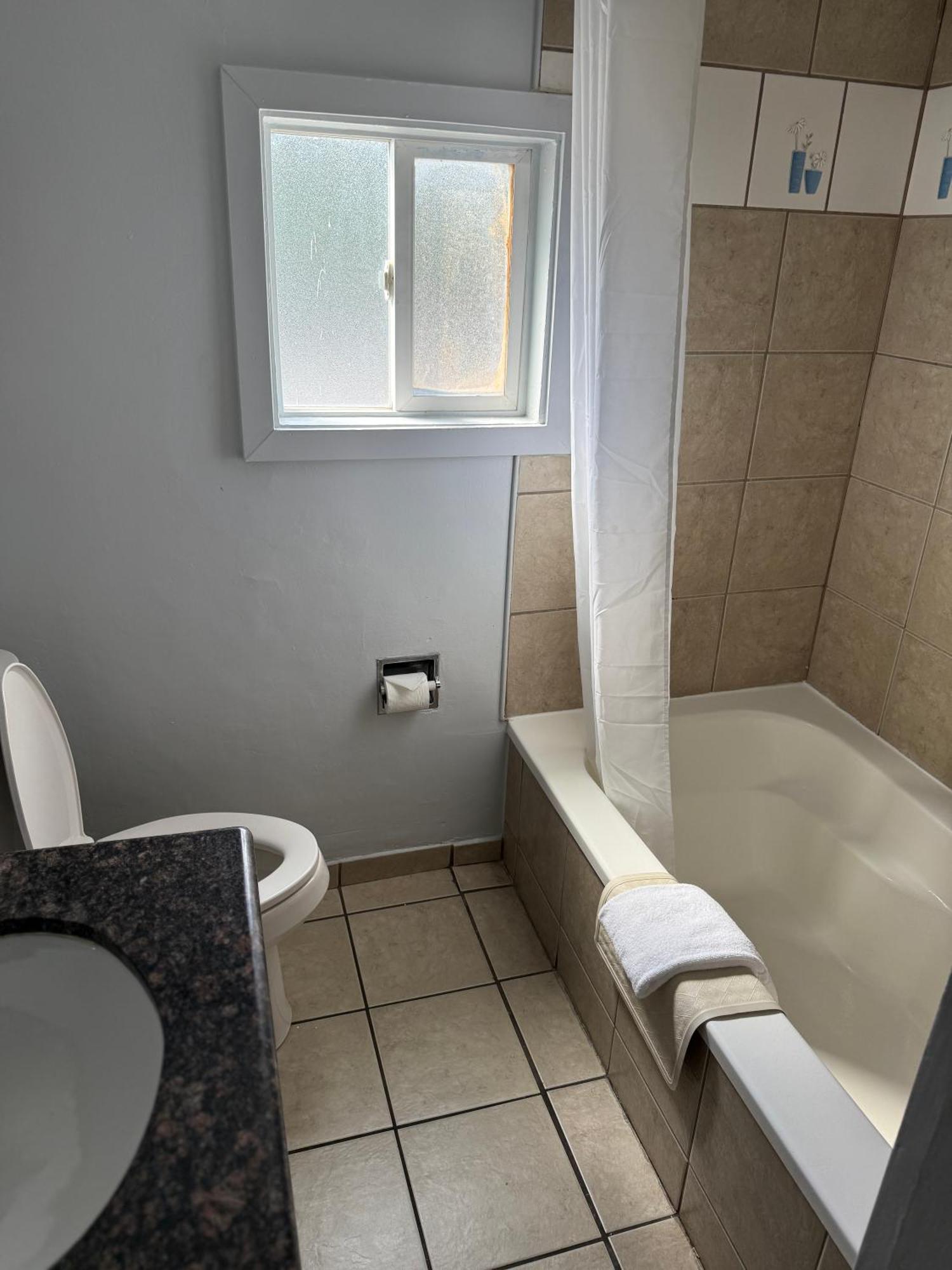 One-Bedroom Suite