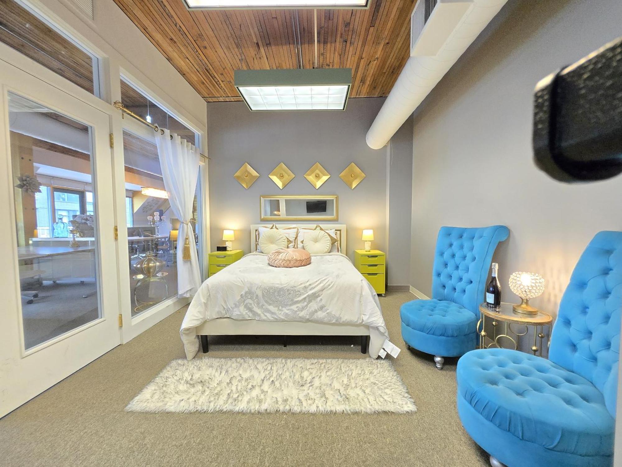 Penthouse Apartment