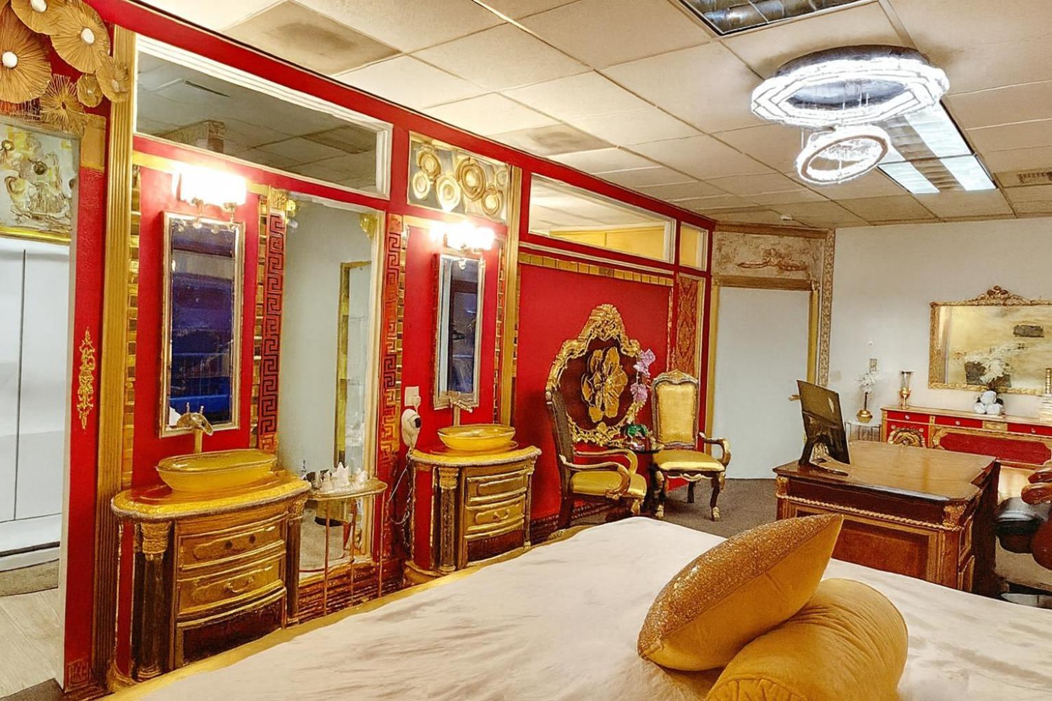 Penthouse Apartment