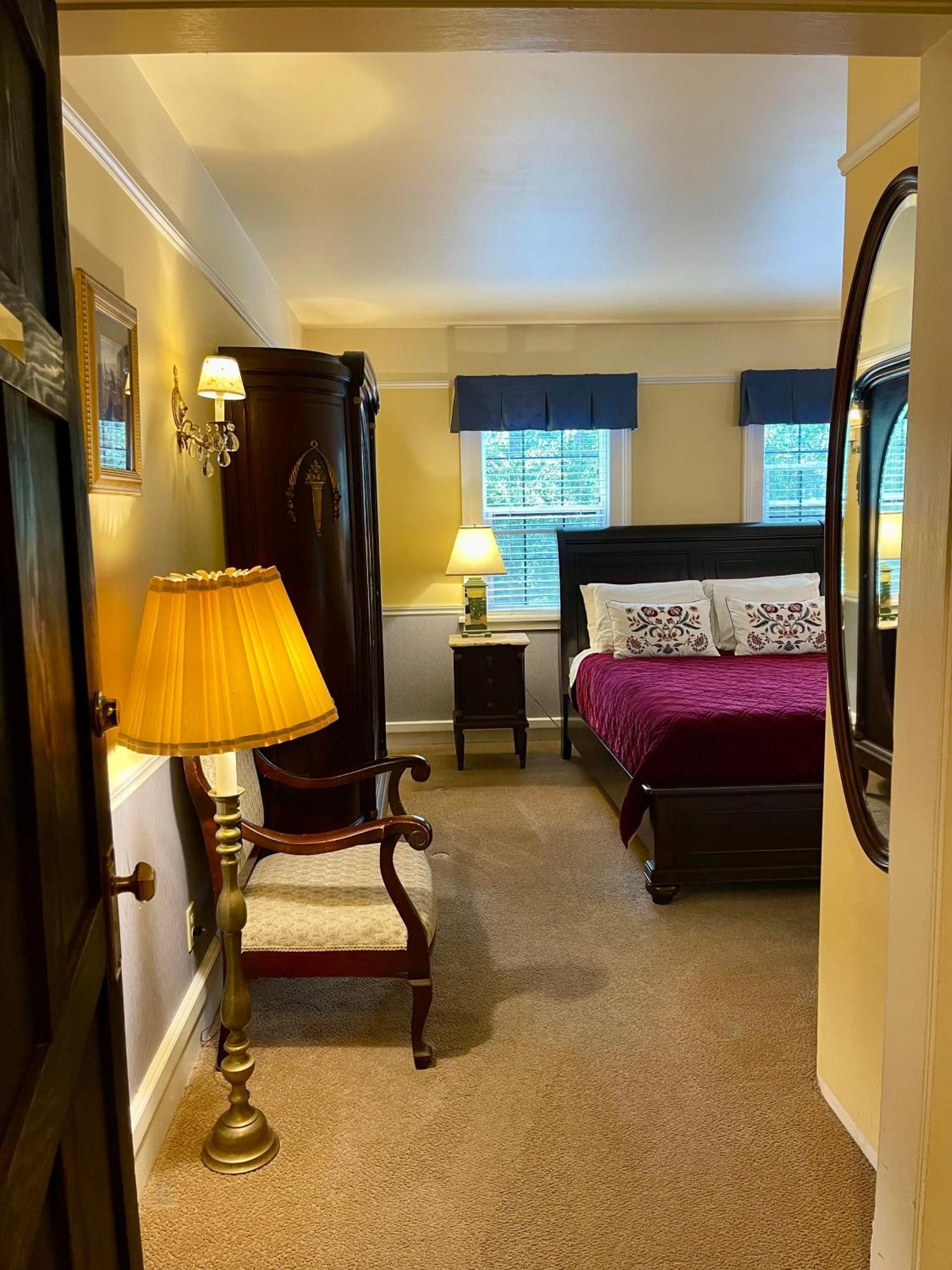 Superior Queen Room