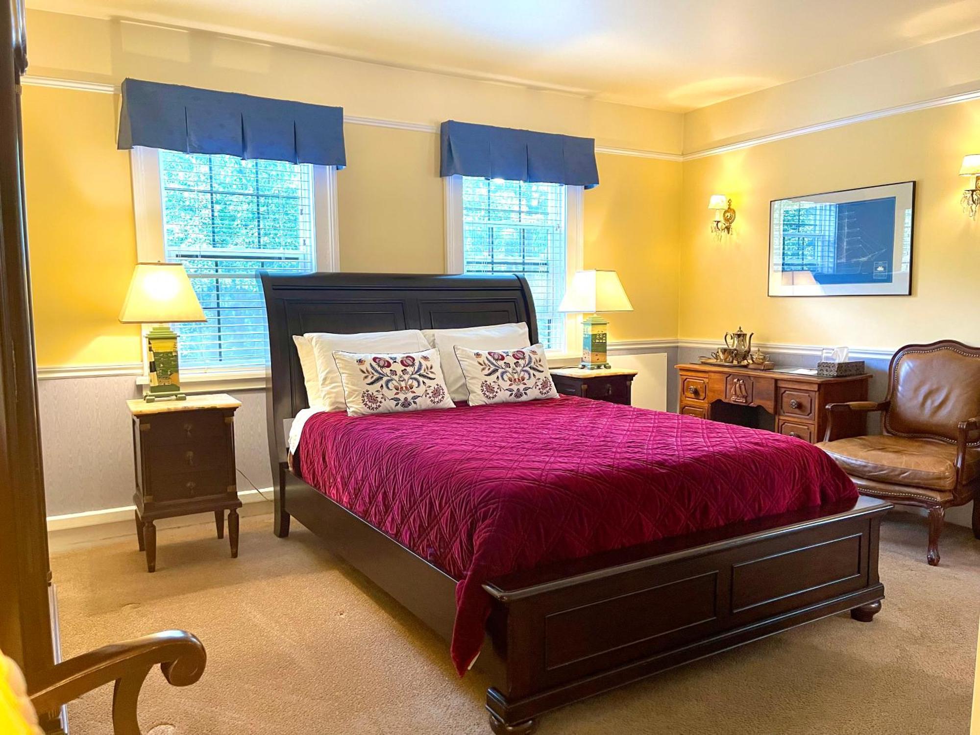 Superior Queen Room