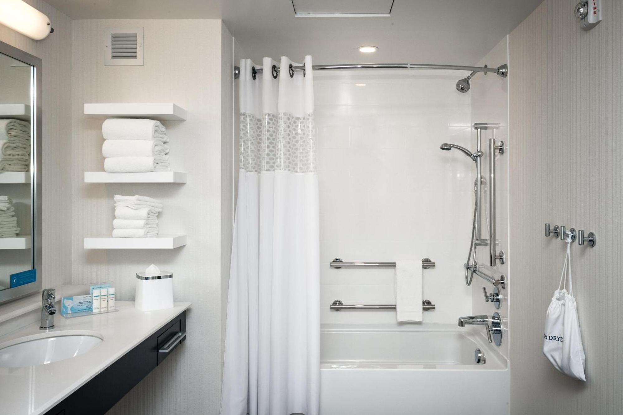 King Studio Suite Mobility or Hearing Accessible Non-Smoking