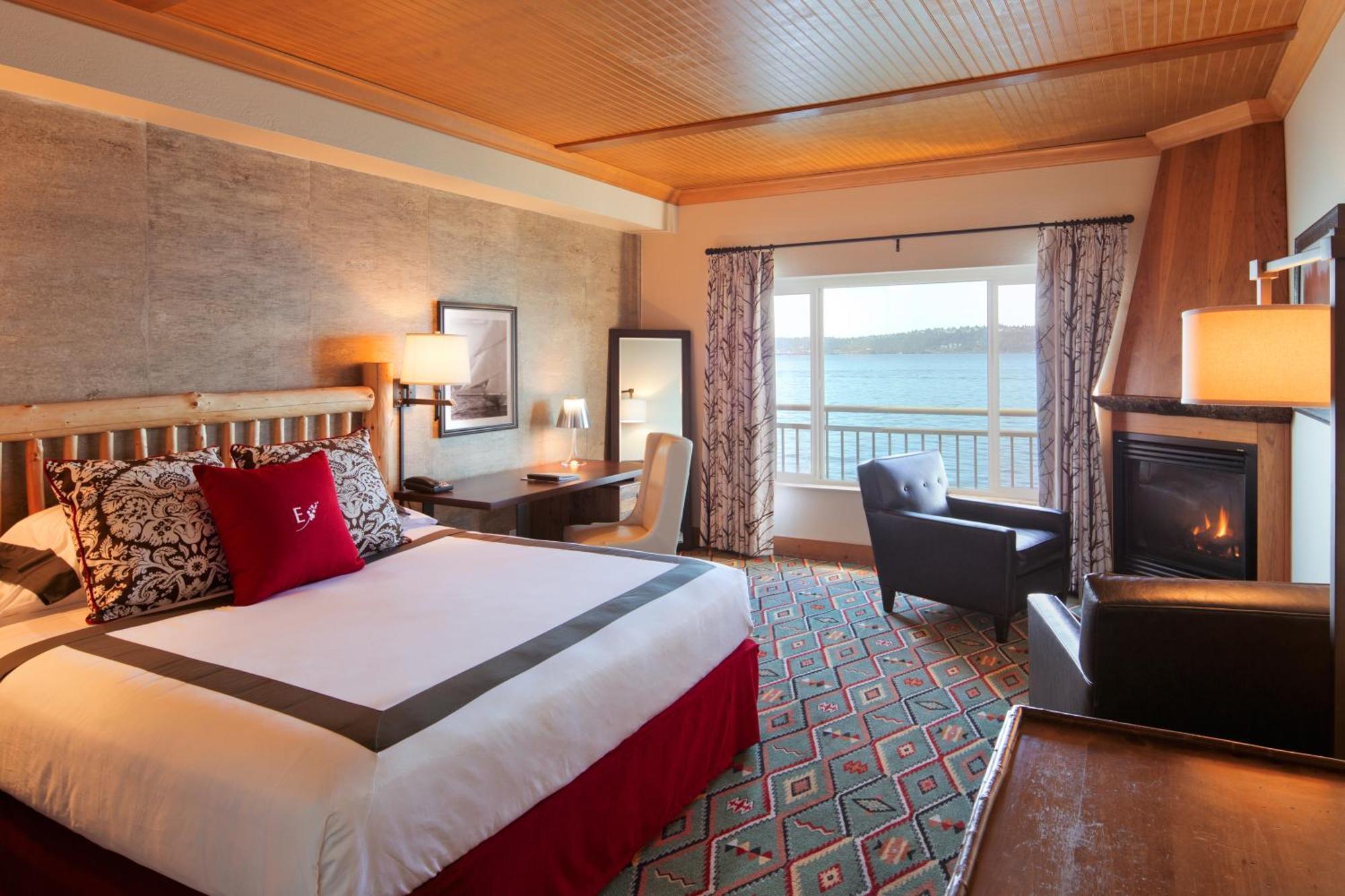 Deluxe Double Room with Sea View