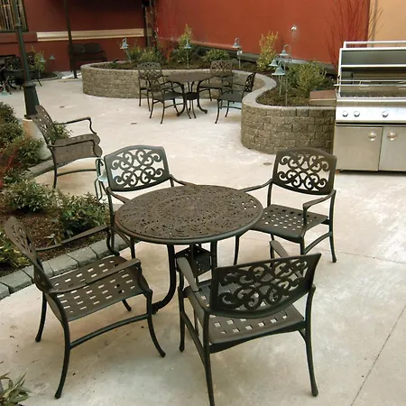 Worldmark Seattle - The Camlin-2