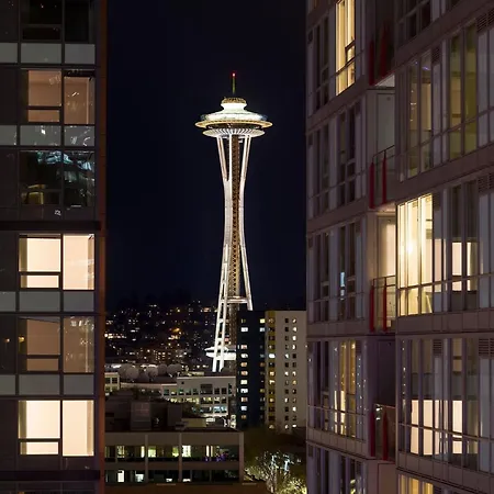 Warwick Seattle-3