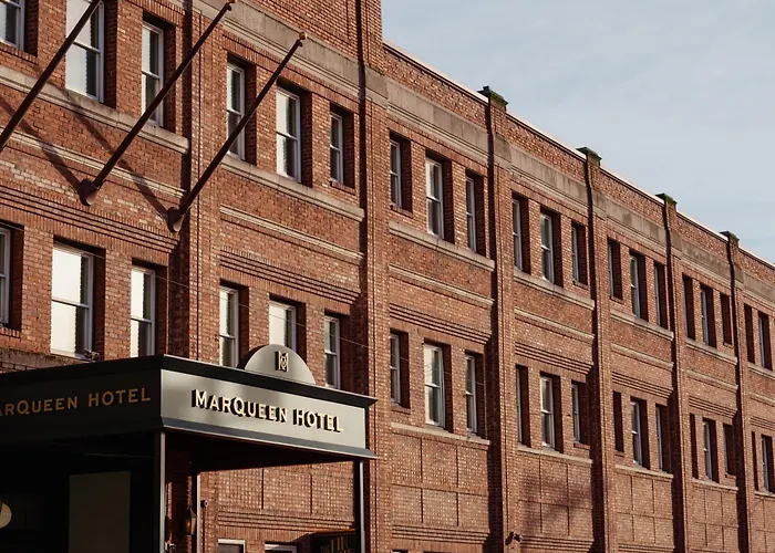 Marqueen Hotel - Newly Renovated Seattle