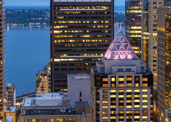 W Seattle Hotel