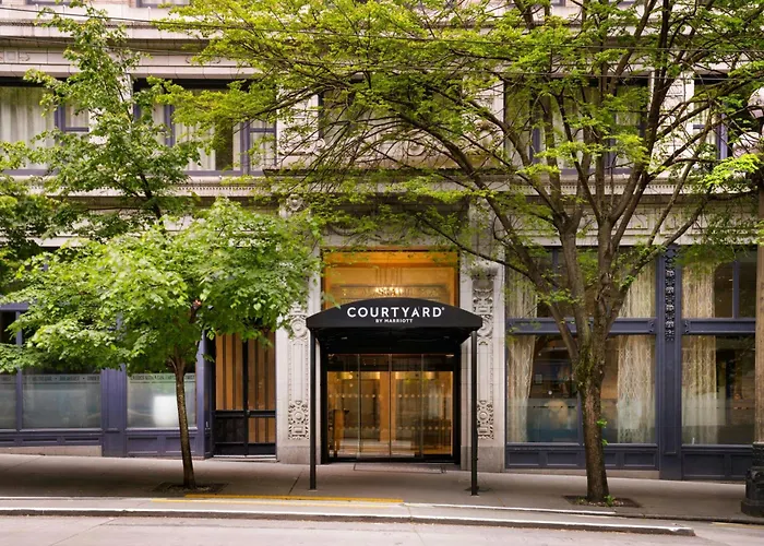 Courtyard Seattle Downtown / Pioneer Square Hotel